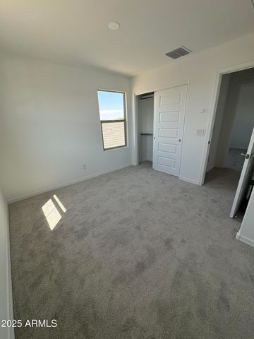 25267 N 172nd Lane, Surprise, AZ 85387