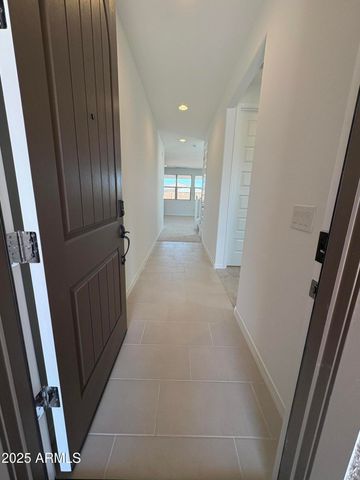 25267 N 172nd Lane, Surprise, AZ 85387