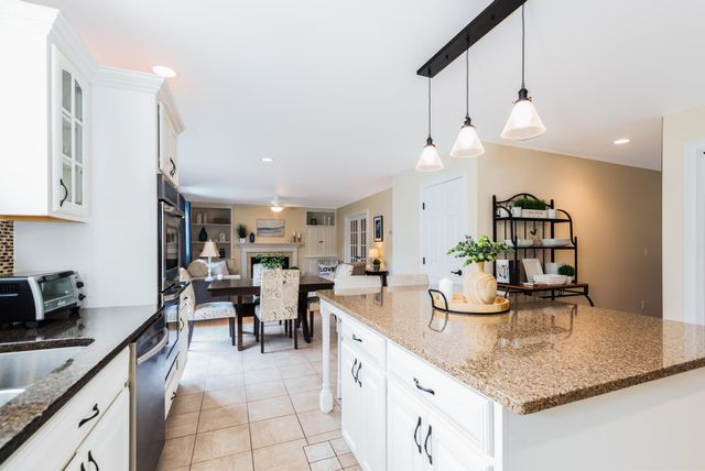 7 Lisa Lane, Rochester, NH 03868