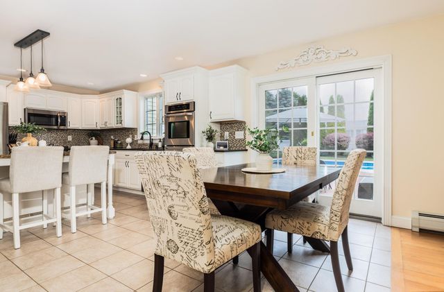 7 Lisa Lane, Rochester, NH 03868