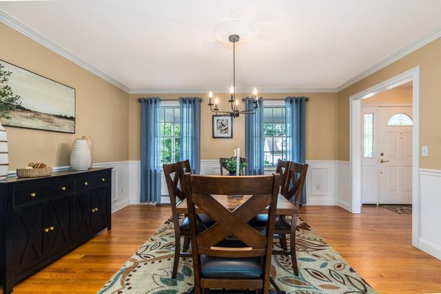 7 Lisa Lane, Rochester, NH 03868