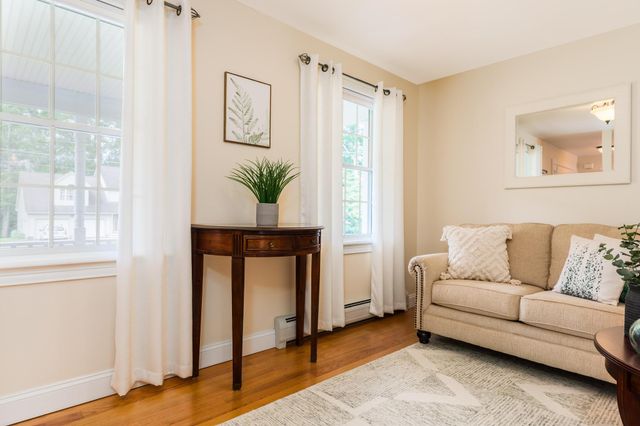 7 Lisa Lane, Rochester, NH 03868