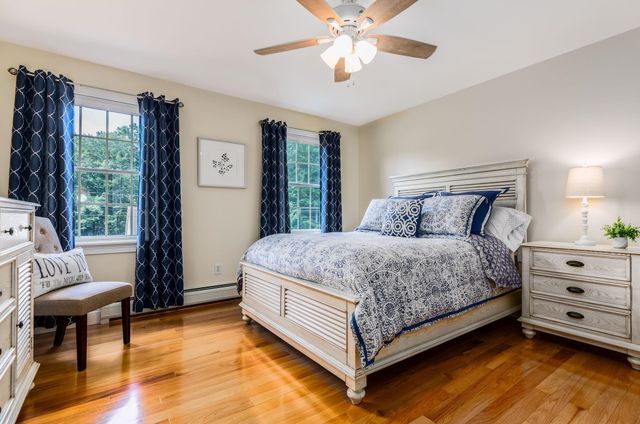 7 Lisa Lane, Rochester, NH 03868