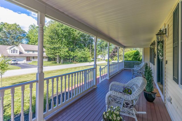 7 Lisa Lane, Rochester, NH 03868