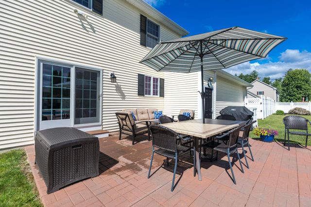 7 Lisa Lane, Rochester, NH 03868