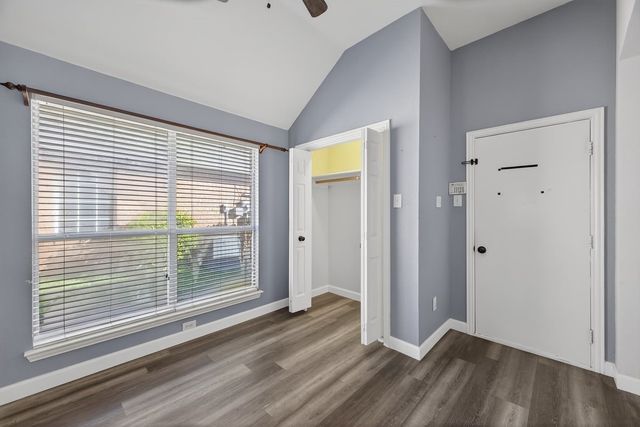 3921 Larkspur Drive, Haltom City, TX 76137