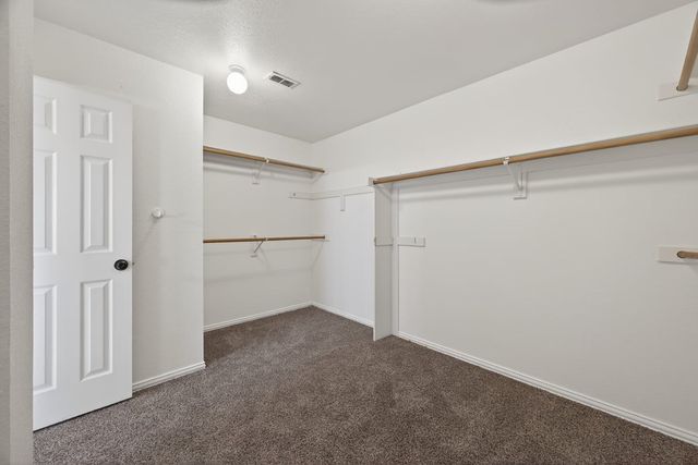 3921 Larkspur Drive, Haltom City, TX 76137