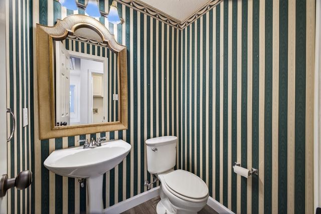 3921 Larkspur Drive, Haltom City, TX 76137