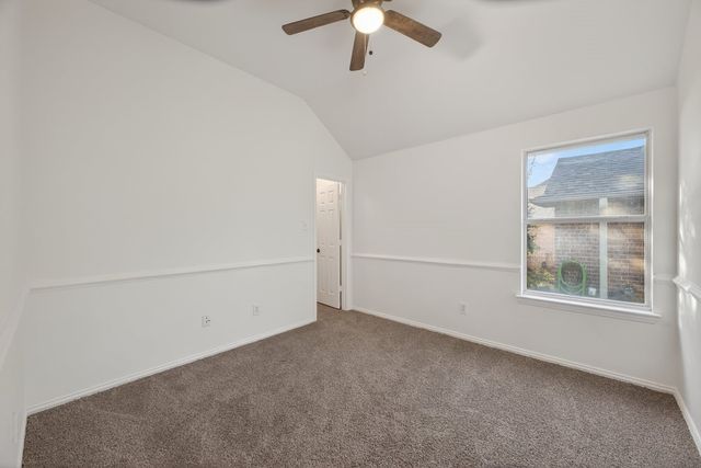 3921 Larkspur Drive, Haltom City, TX 76137