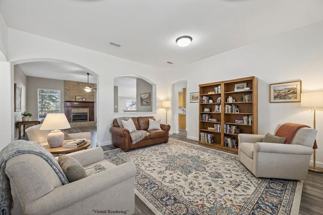 3921 Larkspur Drive, Haltom City, TX 76137