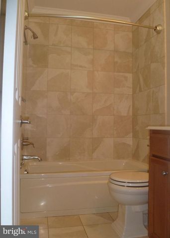 7115 WARBLER LN, Mclean, VA 22101