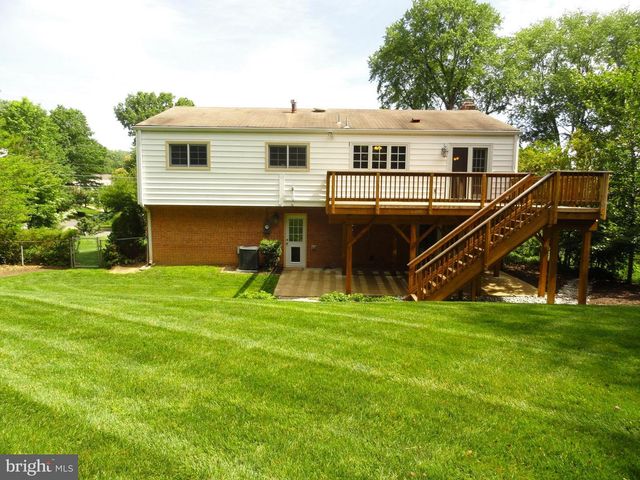7115 WARBLER LN, Mclean, VA 22101