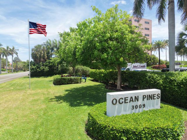3009 S Ocean Boulevard 205, Highland Beach, FL 33487