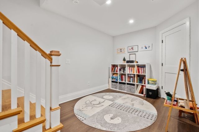 12 South Lincoln St, Natick, MA 01760