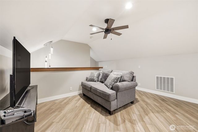 10717 212th Street E, Graham, WA 98338