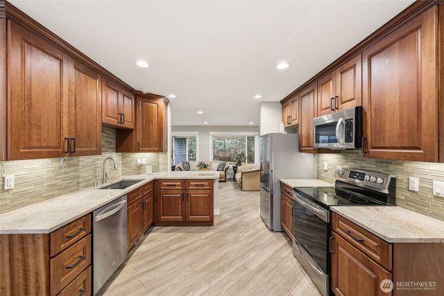 10717 212th Street E, Graham, WA 98338