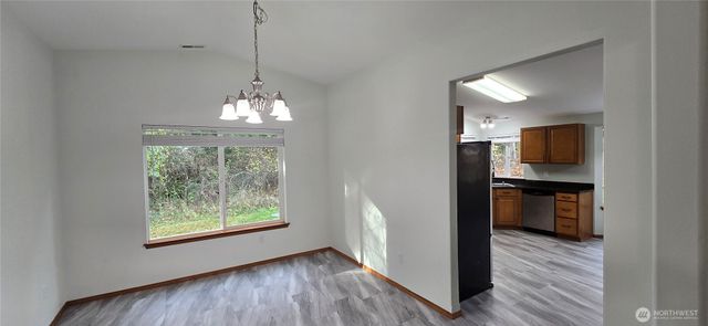 3710 W Edgewood, Port Angeles, WA 98362