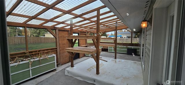 3710 W Edgewood, Port Angeles, WA 98362