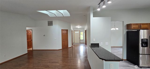 3710 W Edgewood, Port Angeles, WA 98362