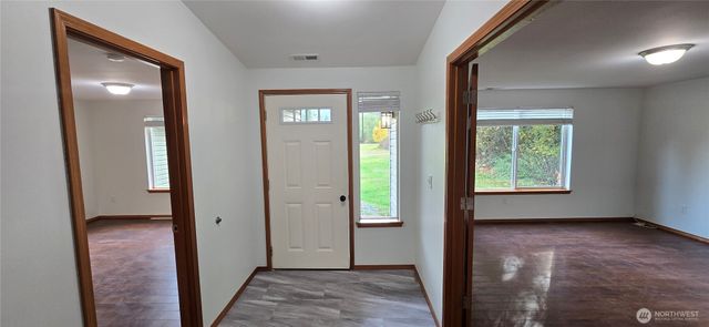 3710 W Edgewood, Port Angeles, WA 98362
