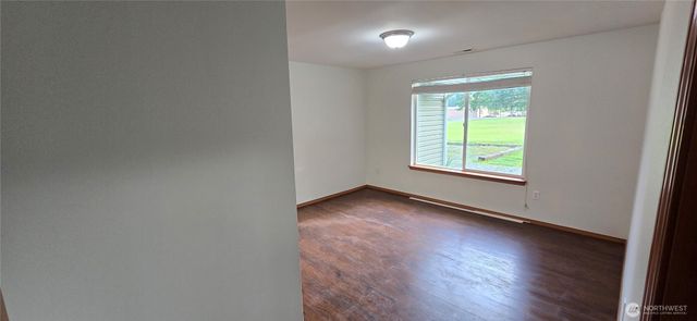3710 W Edgewood, Port Angeles, WA 98362