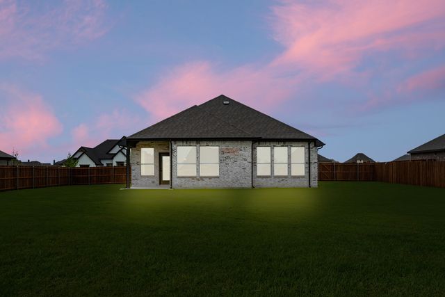 108 Golden Jackal Court, Godley, TX 76044