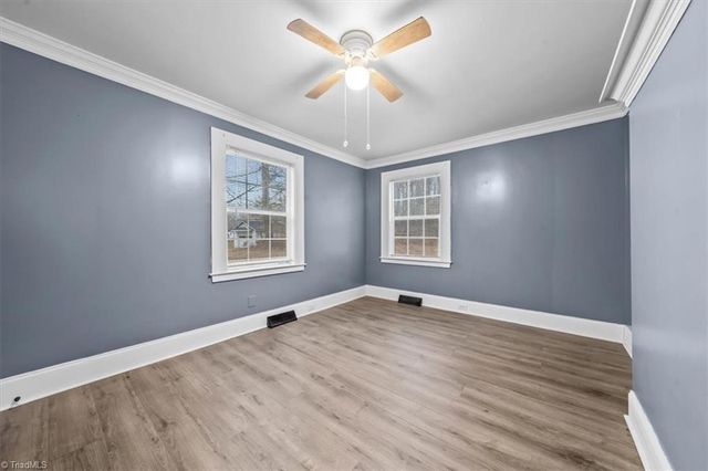 210 W Balfour Avenue, Asheboro, NC 27203