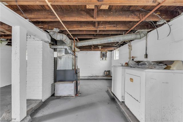 7812 Force Avenue, Cleveland, OH 44105