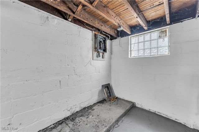 7812 Force Avenue, Cleveland, OH 44105