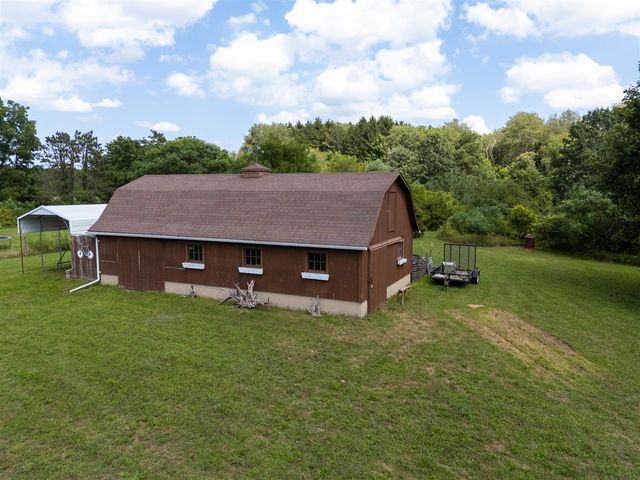 9072 Douglas Avenue, Kalamazoo, MI 49009
