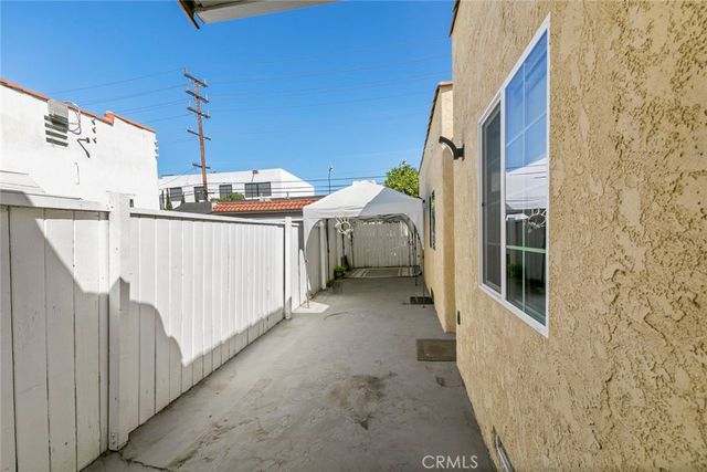 545 Ivy, Glendale, CA 91204