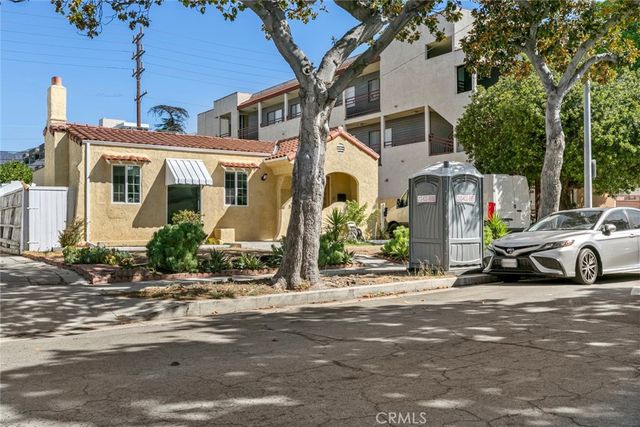 545 Ivy, Glendale, CA 91204
