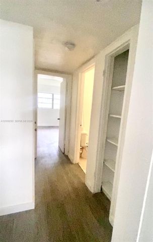 7324 SW 82nd St B206, Miami, FL 33143