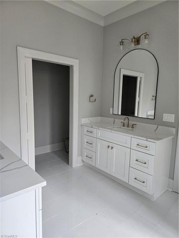 1200 Devlin Court, High Point, NC 27262