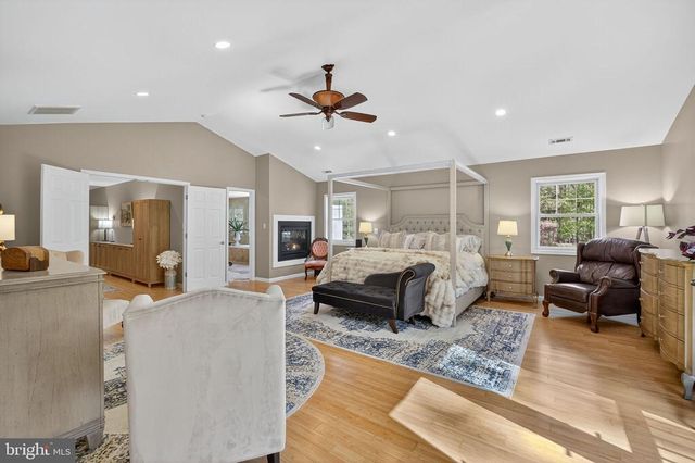 700 BATTLE MOUNTAIN RD, Amissville, VA 20106