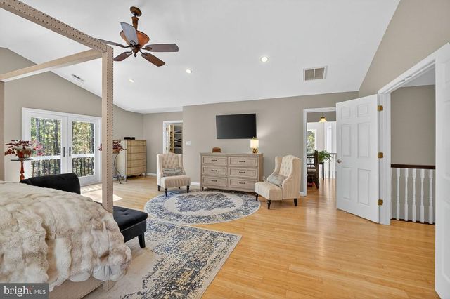 700 BATTLE MOUNTAIN RD, Amissville, VA 20106