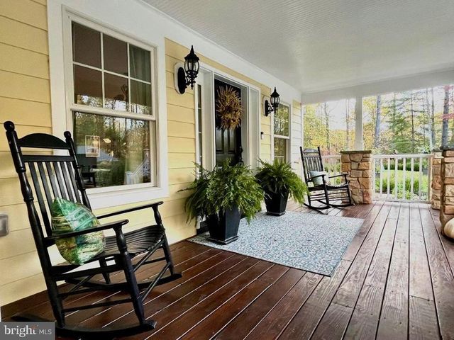 700 BATTLE MOUNTAIN RD, Amissville, VA 20106