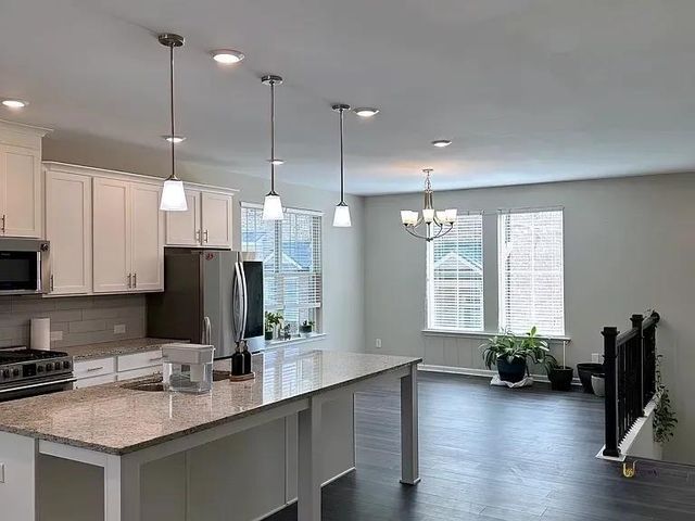 4210 Essex Pond Way, Cumming, GA 30040