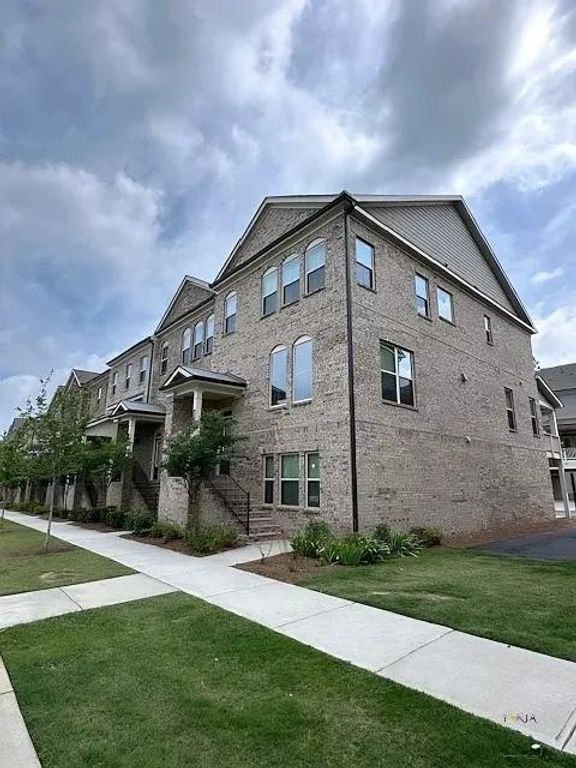 4210 Essex Pond Way, Cumming, GA 30040