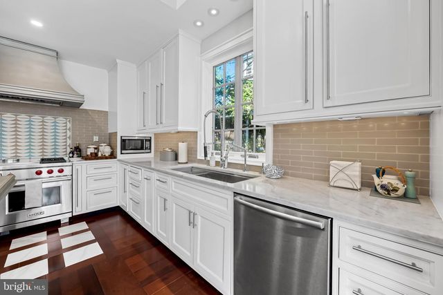 4503 ROLAND AVE, Baltimore, MD 21210