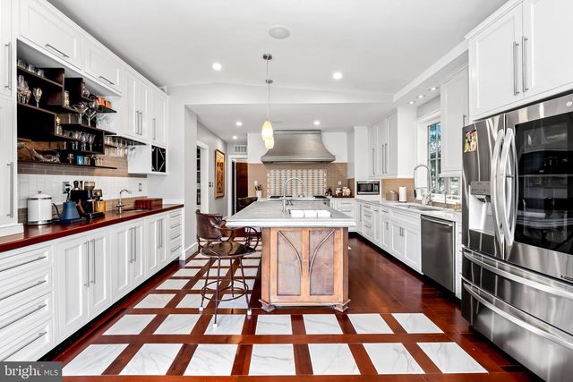 4503 ROLAND AVE, Baltimore, MD 21210