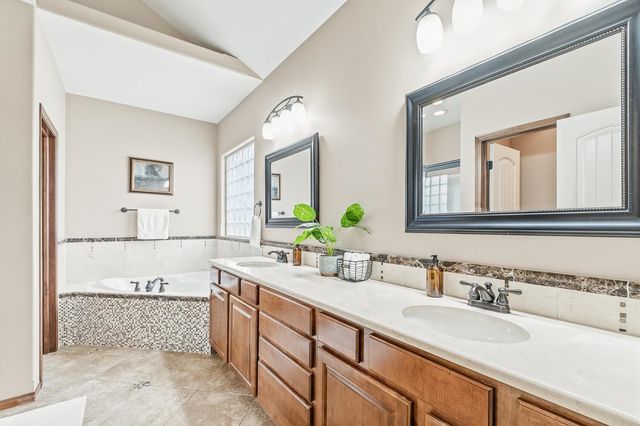 13303 E Equestrian St, Wichita, KS 67230