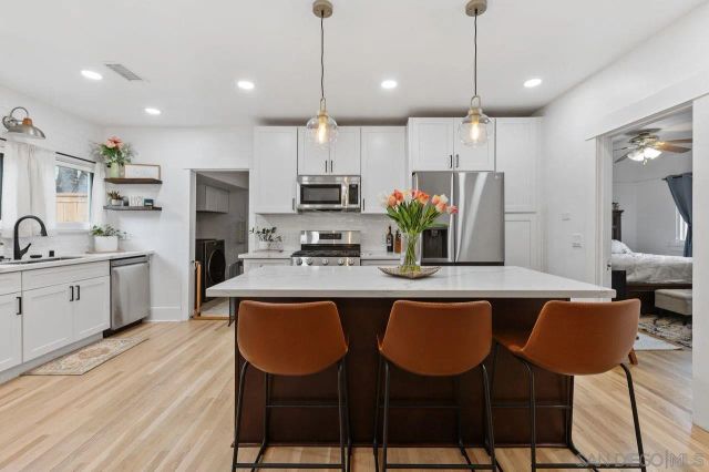 129 E 6Th, Escondido, CA 92025
