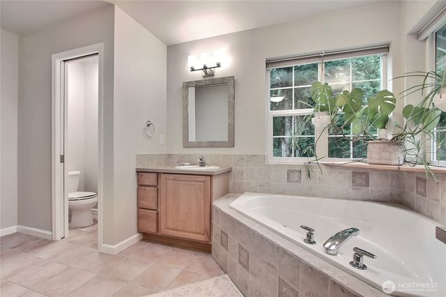 3841 Mari Lane SE, Olympia, WA 98513