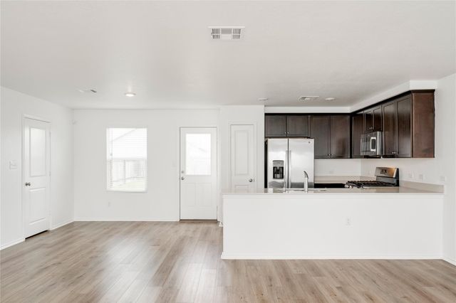 13520 Knights Branch DR, Elgin, TX 78621