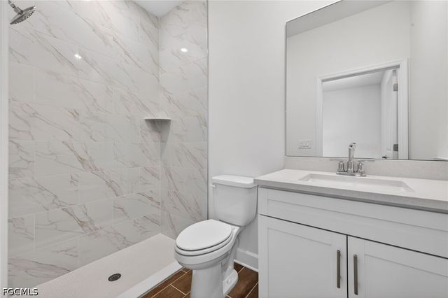 1748 NW 19th ST, Cape Coral, FL 33993