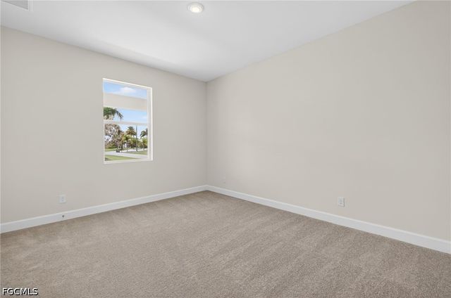 1748 NW 19th ST, Cape Coral, FL 33993