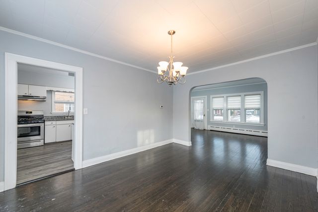 1318 N Jackson Street, Waukegan, IL 60085