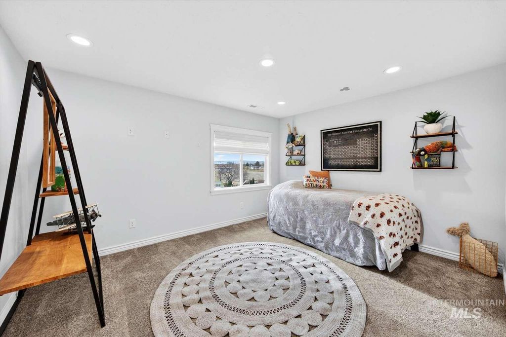 7887 S Old Farm Ln, Meridian, ID 83642 photo 10