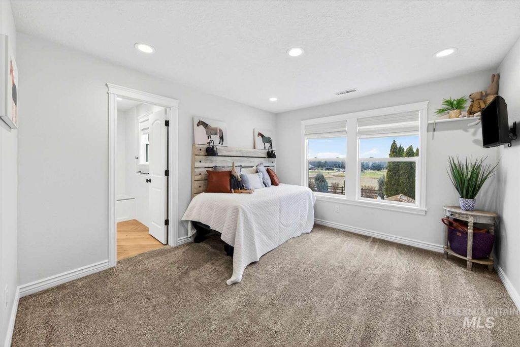 7887 S Old Farm Ln, Meridian, ID 83642 photo 12